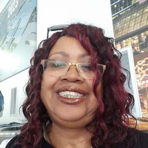 Meet your Posher, Sandra